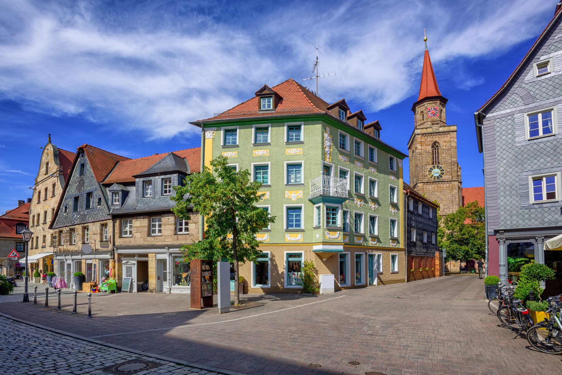 Stadt-Fuerth-Seniorendomizil-Haus-Maximilian