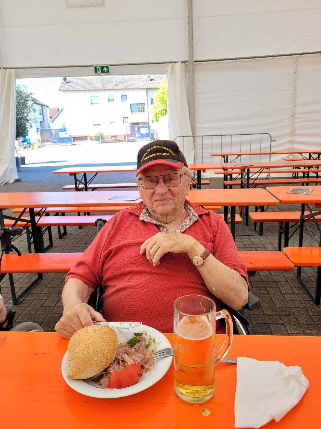 compassio-Seniorendomizil-Haus-Sibylla-Muggensturm-Volksfest