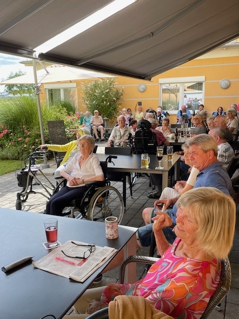 compassio-Seniorendomizil-Haus-Urban-Tegernheim-Männerchor