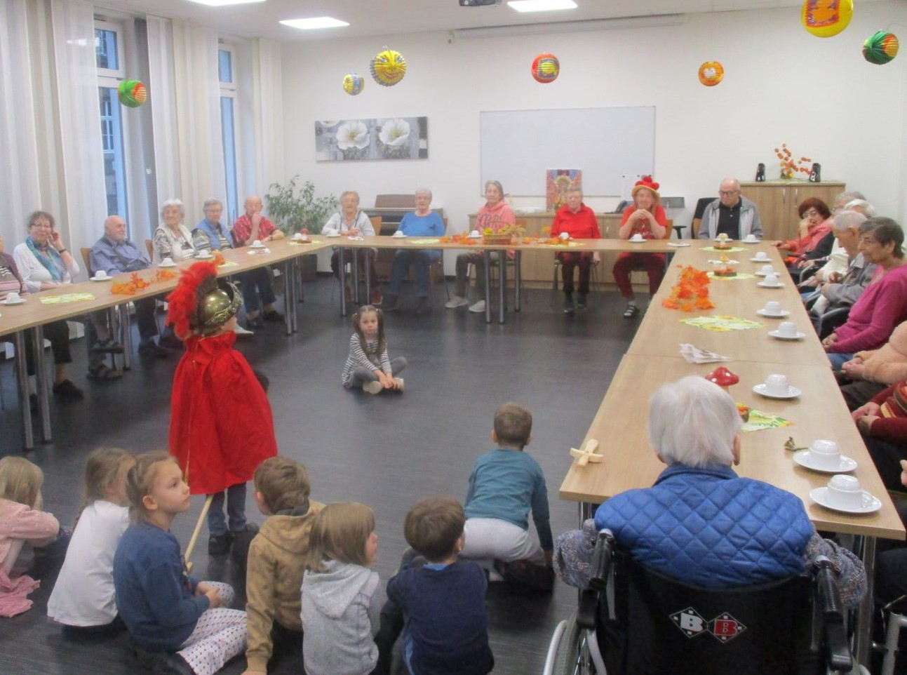 Herzlicher Besuch der Kindergartenkinder