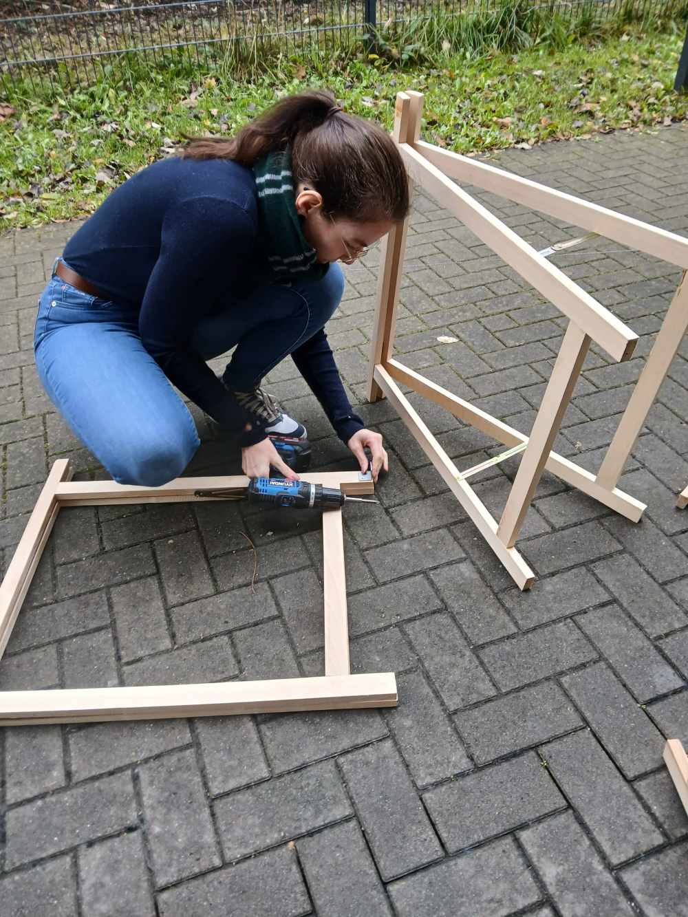 Kreative Festdeko: Handwerk und Teamgeist im Haus Raphael