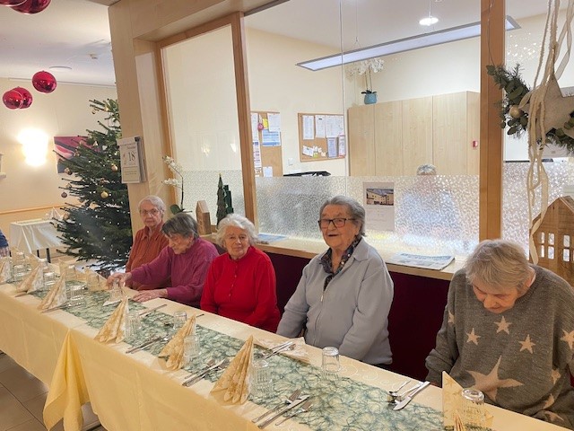 Festliche Weihnachtsfeier im Haus Urban in Tegernheim