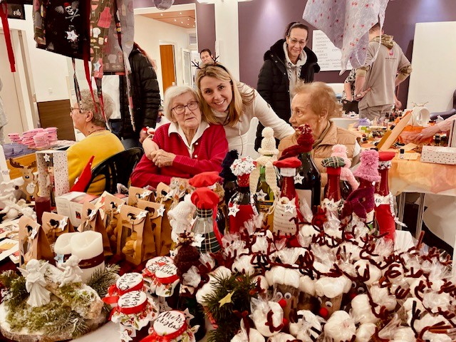 Festliche Nikolausfeier mit Weihnachtsmarkt im Haus Husemann